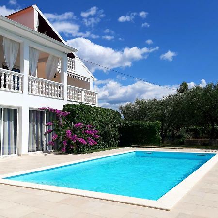 Holiday Home Villa Emma Debeljak المظهر الخارجي الصورة